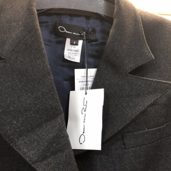 OSCAR DE LA RENTA Bell Sleeve Wool-blend Blazer - Picture 7 of 8